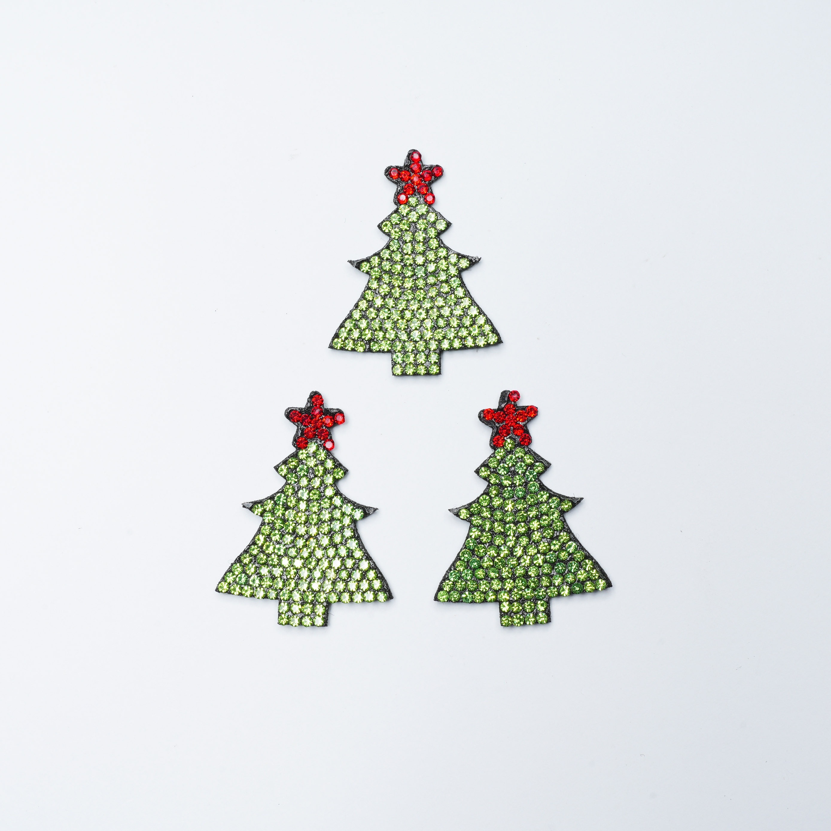 Christmas Patches Sew on Iron on Embroidered 18pcs Xmas Tree Santa Cute Appliques for DIY Crafts Clothes Decorations, Size: Small