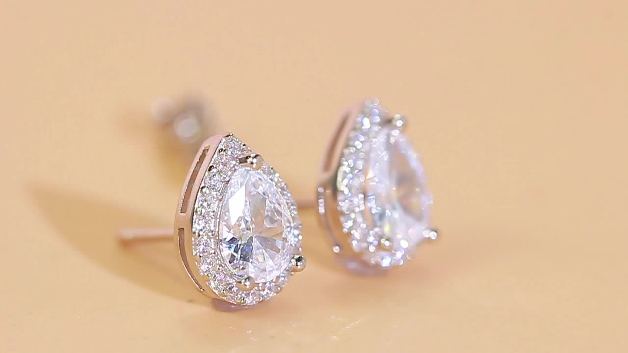 925 Sterling Silver Water Drop Zirconia Stud Earrings