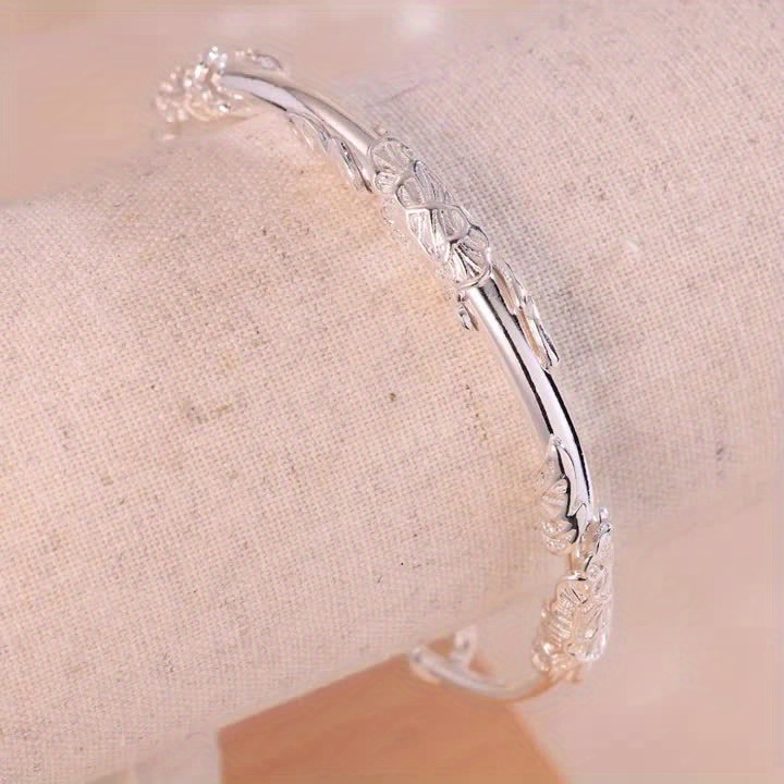 Adjustable S925 Silver Floral Bracelet, Perfect Gift