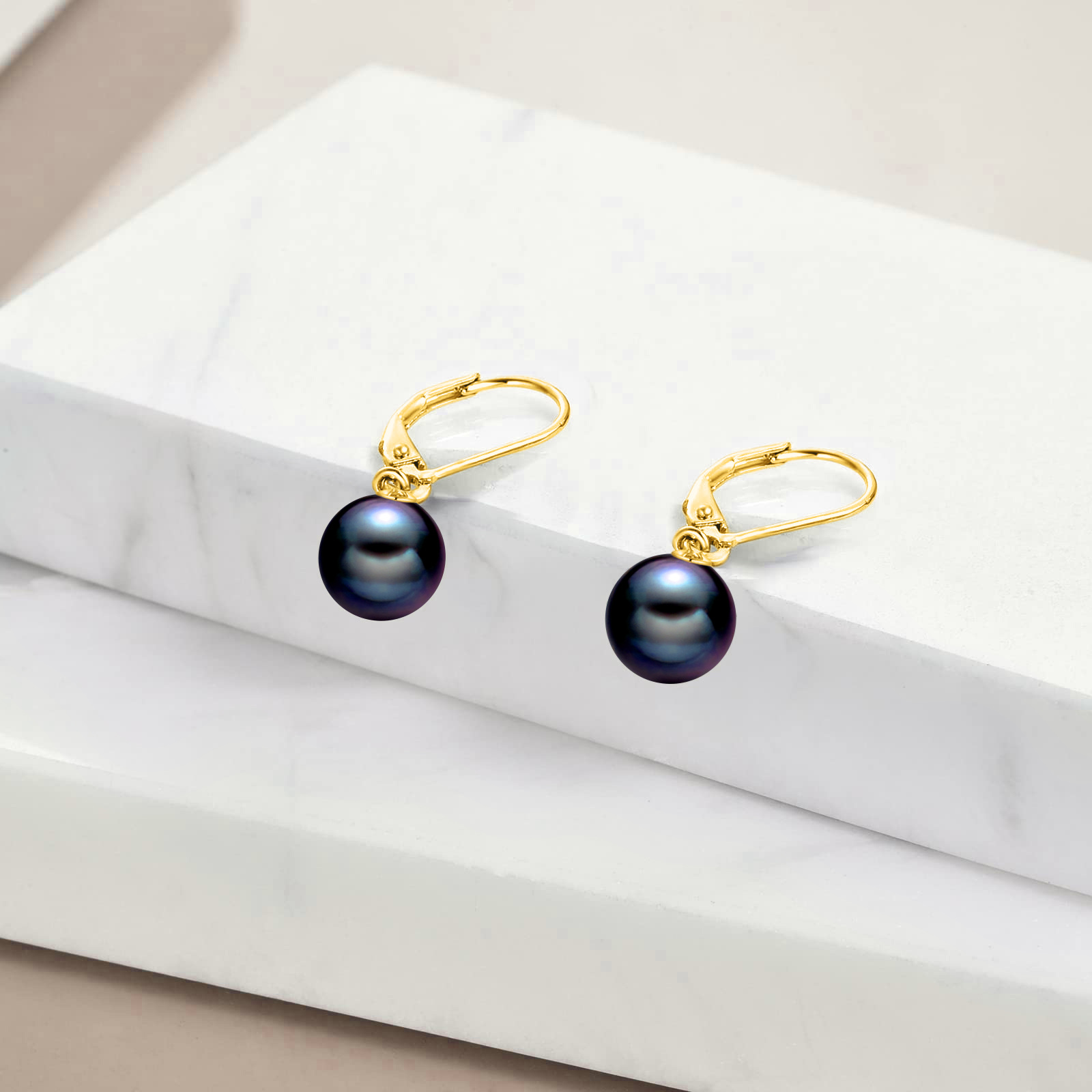 Women's 18K Gold Plated Freshwater Pearl Earrings — Christmas Gift