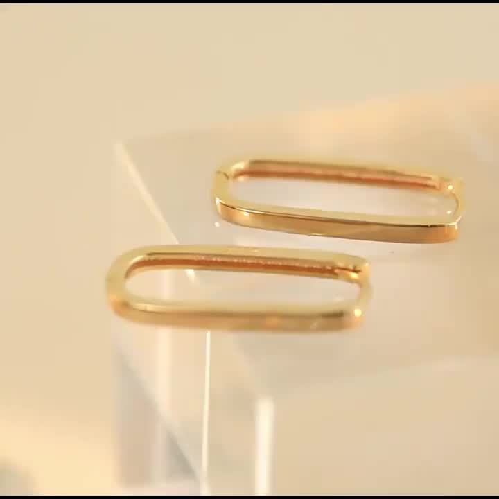 Women's Elegant Geometric Hoop Earrings, Perfect for All Seasons