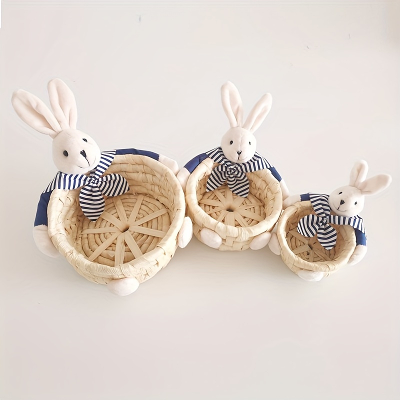 2 Vtg Easter Woven Straw Baskets Bags Plastic Lined Bunny Duck READ  DESCRIPTION