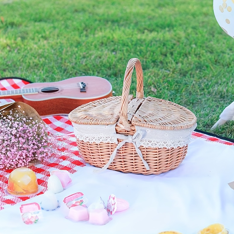 1pc Picnic Basket For 2 Person Heart Shaped Woven Wicker Willow Wood Hamper  Backpack Box With Lid Cover Handle For Gifts