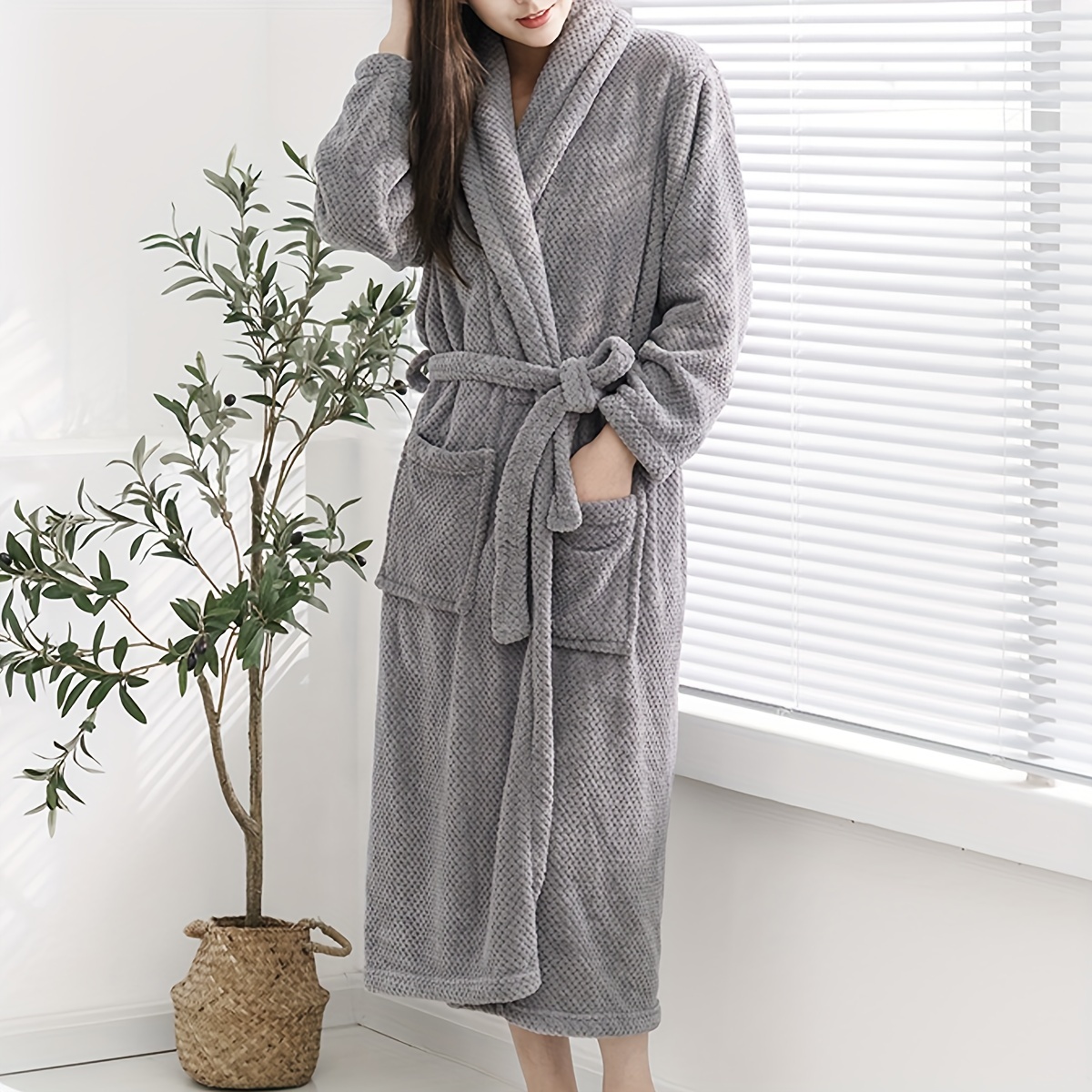 1pc Pink Bath Towel Style Wearable Cape With Hooded Bathrobe For Women,  Short Sleeve, Velvet, Home Dress