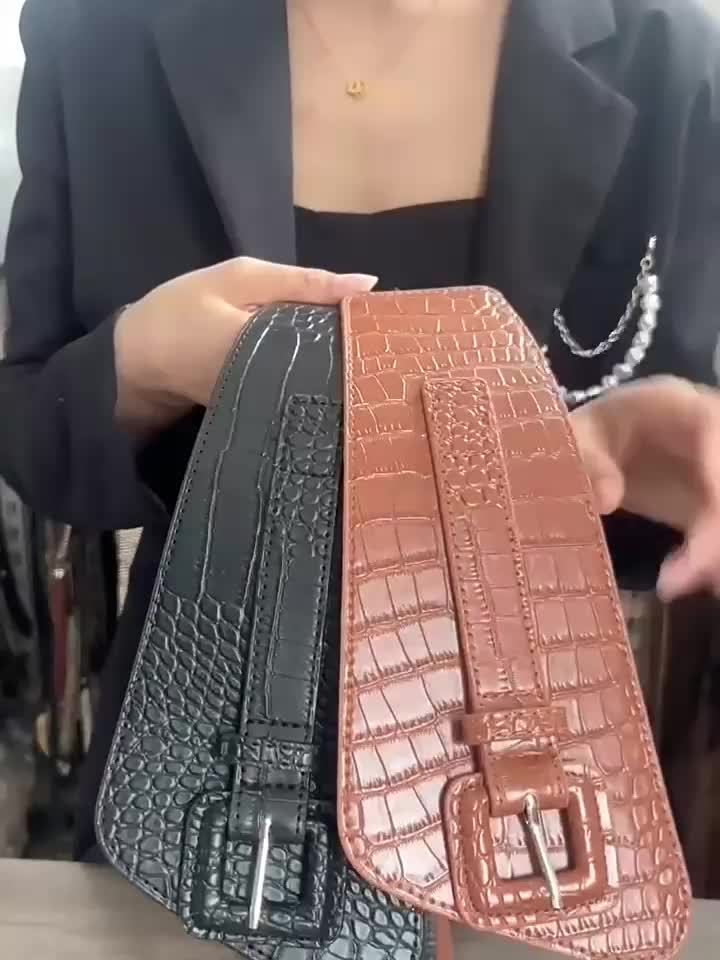 Vintage Elastic Belt Brown Crocodile Texture Square Buckle