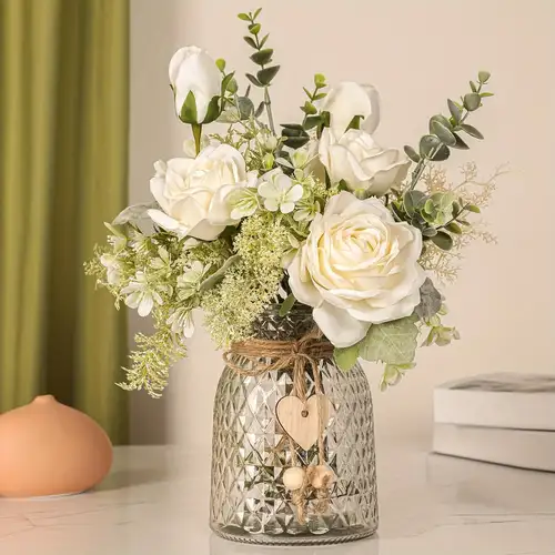 Caja de ramos de flores - corona blanca