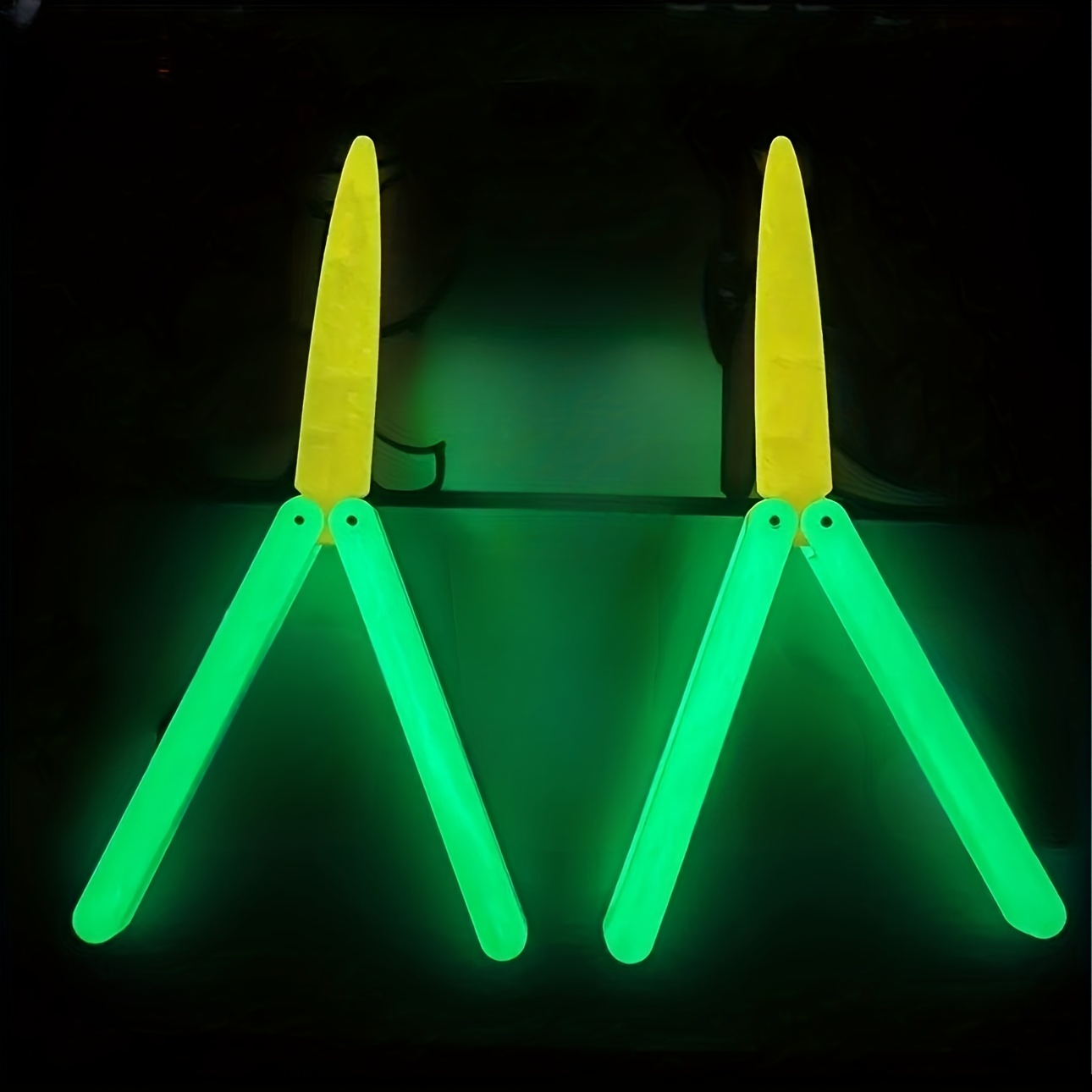 Cute Fancy Luminous Plastic Butterfly Knife, Safe Unsharpened Practice Knife,  Throwing Knife, 3 Colors Available - Temu