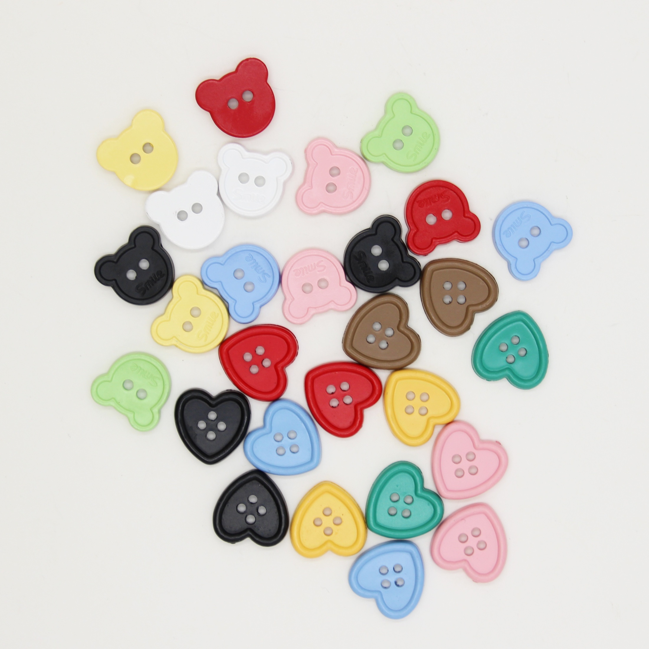 50pcs/lot 12mm Mix Colors Heart Buttons Plastic Resin Cartoon Cute button  Sewing garments Accessories DIY BUTTON Craft Material