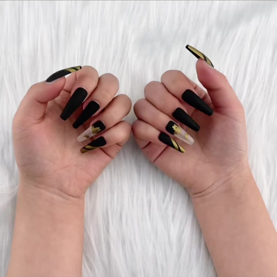 Black Gothic False Nails With Designs Butterfly Gold Glitter - Temu