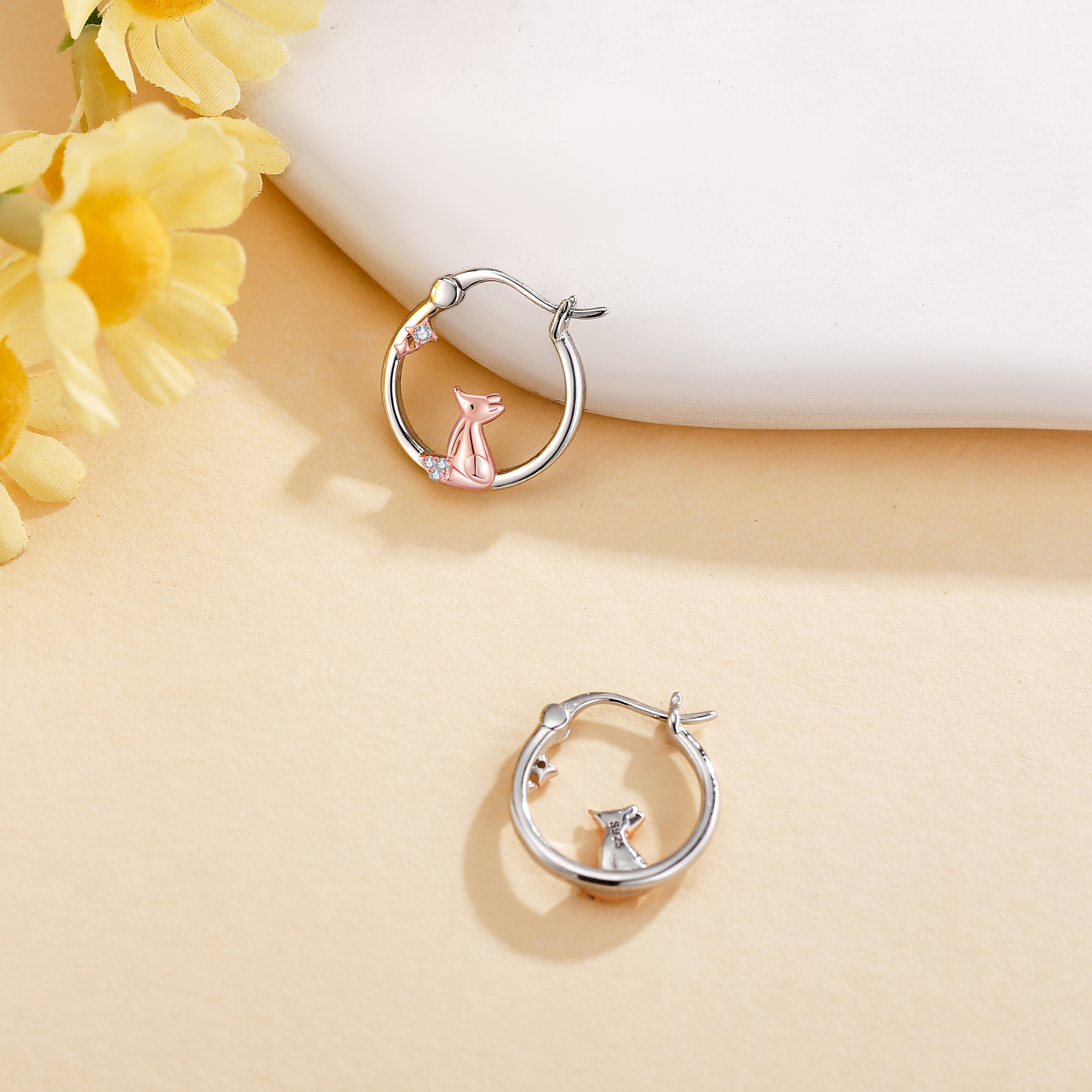 Women's 925 Sterling Silver Fox Hoop Earrings