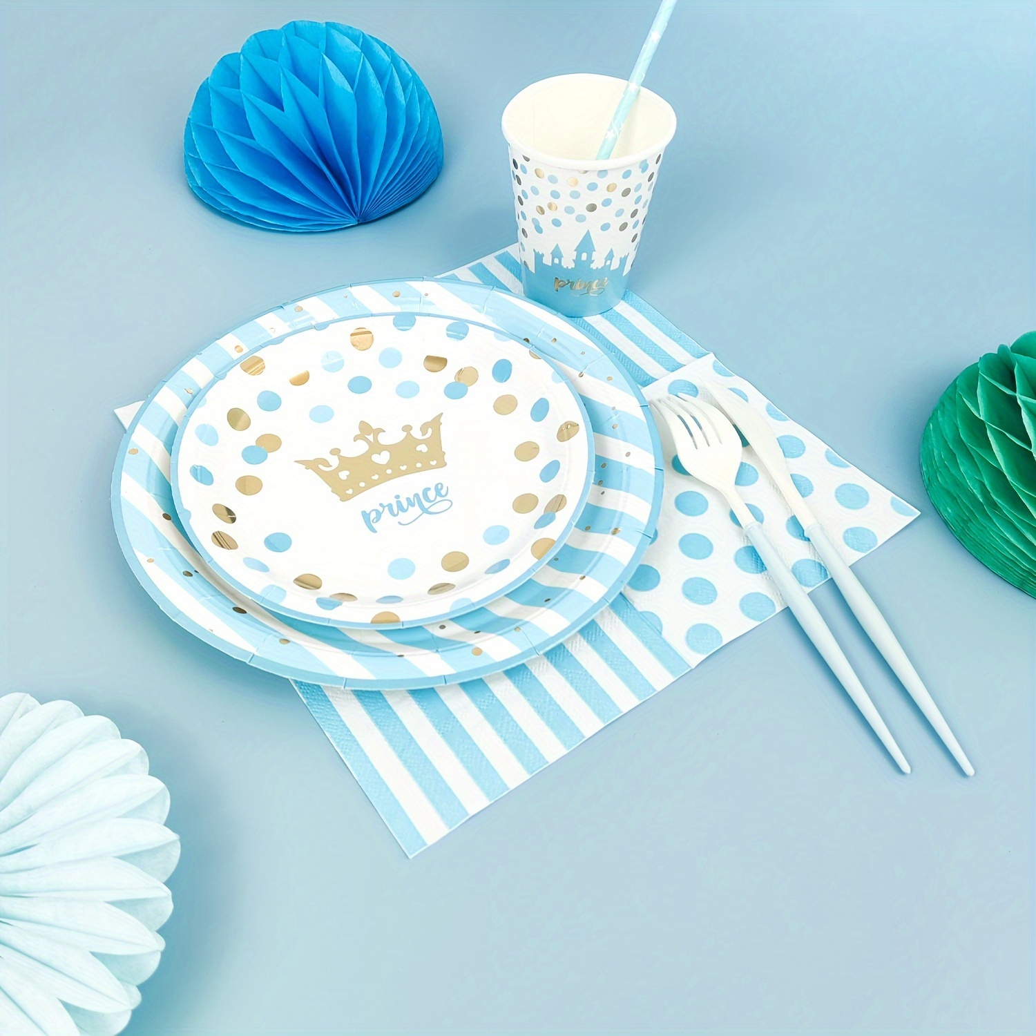 Baby blue outlet paper plates