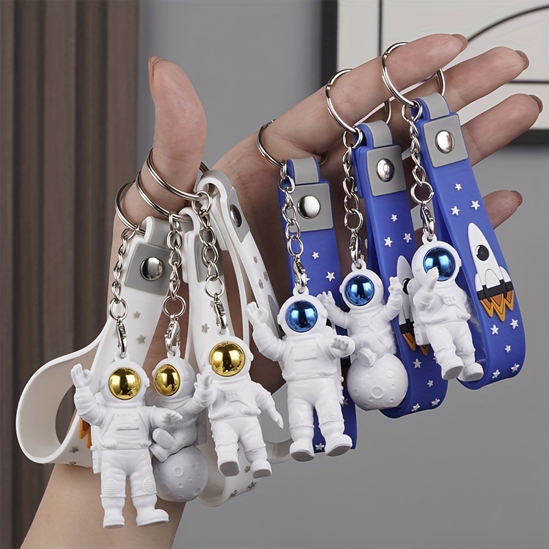 Cartoon Cool Space Astronaut Resin Keychain Fashion Exquisite Lightning  Rocket Car Key Chain For Women Bag Pendant Keyring Gifts