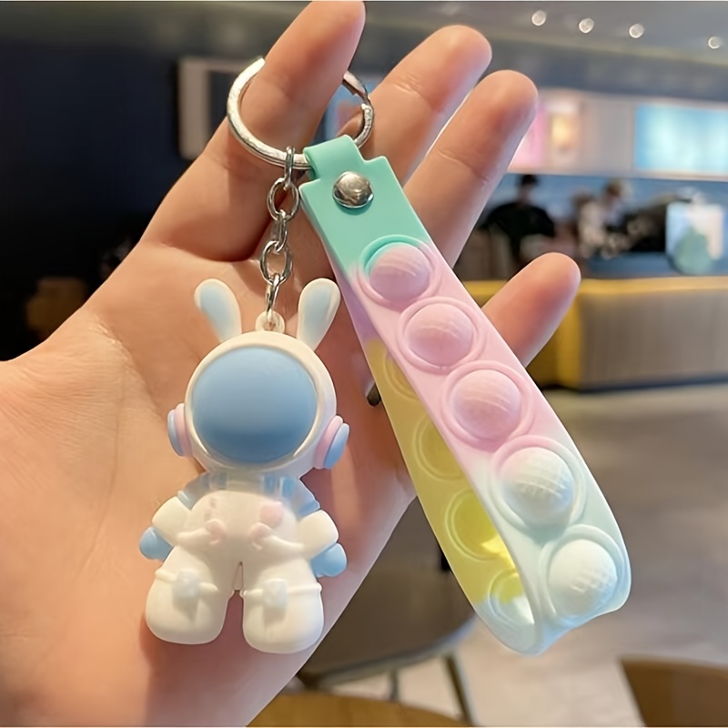 Cartoon Cool Space Astronaut Resin Keychain Fashion Exquisite Lightning  Rocket Car Key Chain For Women Bag Pendant Keyring Gifts