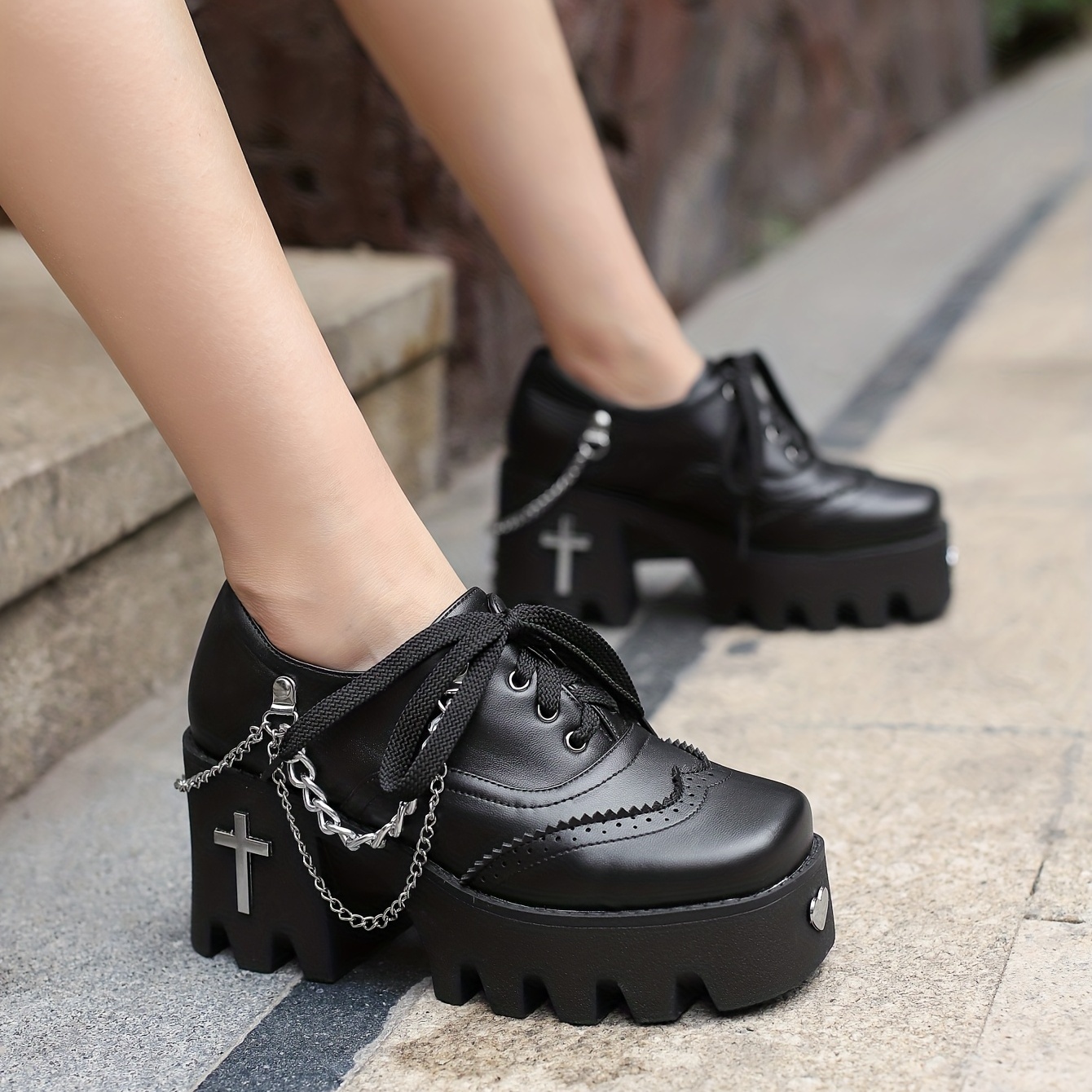 Sapatos baixos de plataforma para mulheres, creepers góticos punk,  mocassins casuais, sapatos pretos leves para senhoras