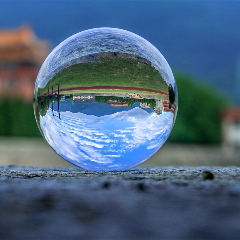 20 Clear Acrylic Sphere with Hole (Seamless) - Plastic Domes and Spheres