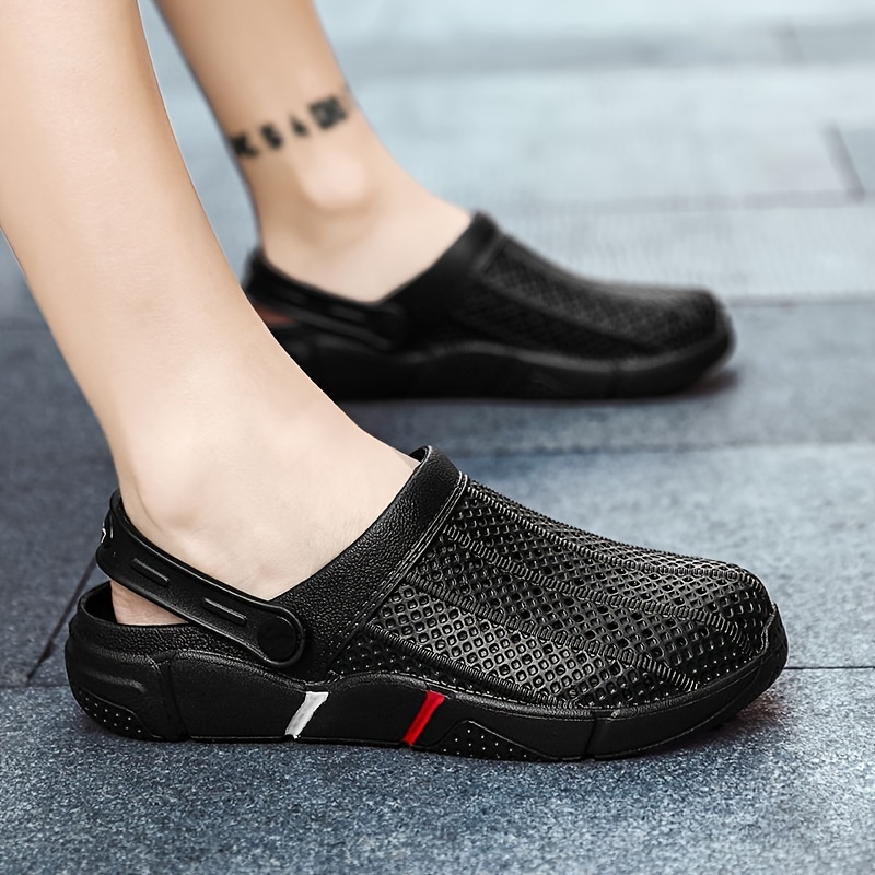 Unisex Breathable Clogs Shoes For Indoor & Outdoor use, Non-Slip Sandals, High Quality Rubber, Super-Comfortable To Wear, Fancy & Durable