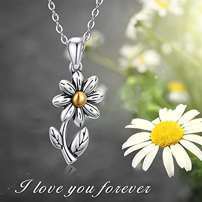 Personalized Daisy Necklace , Necklace with Your Name Dainty Chamomile Flower, Kids Jewelry for Girls, Gift for Woman, Gift for Mother