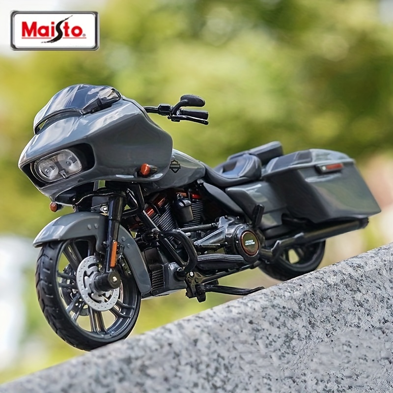  Maisto 2015 Harley Davidson Street Glide Motorcycle 1/12 Scale  Pre-Built Model Black : Toys & Games