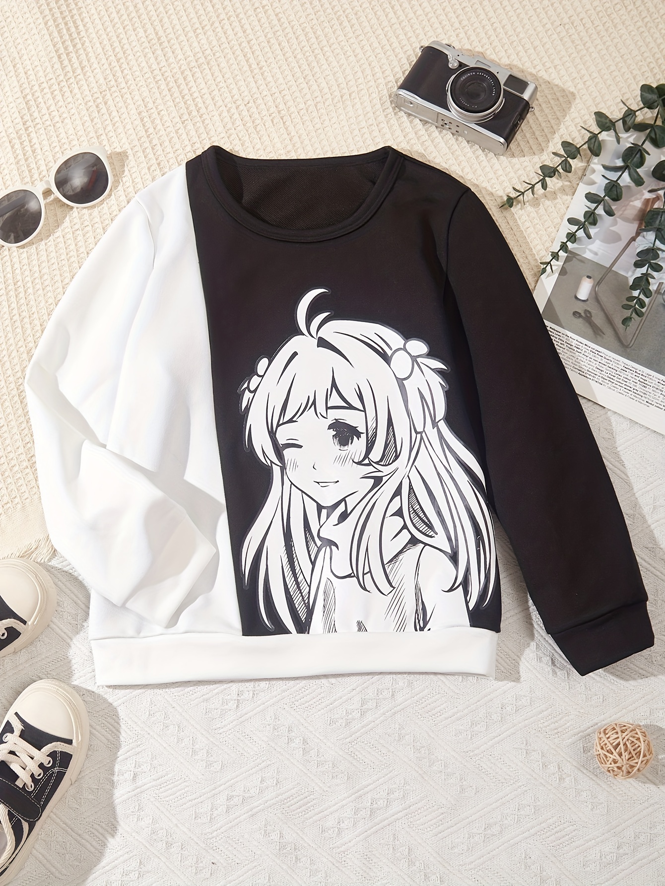Is That The New Anime Women's Cartoon Printed Lace Trim Colorblock