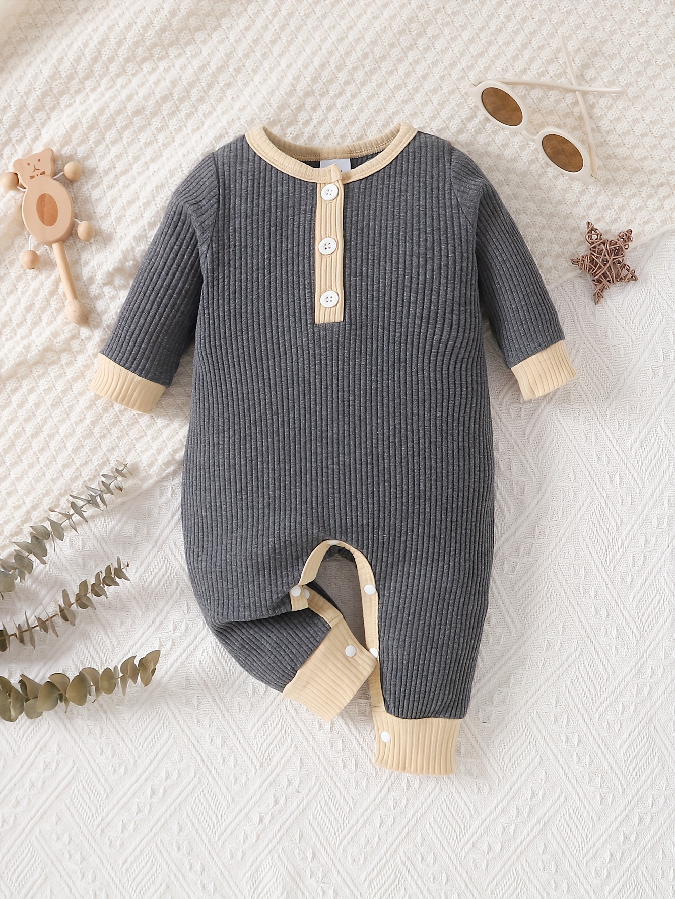  Body para bebés y niños recién nacidos, para invierno, manga  larga, color liso, grueso, cálido, Beige, 0-6 meses : Ropa, Zapatos y  Joyería