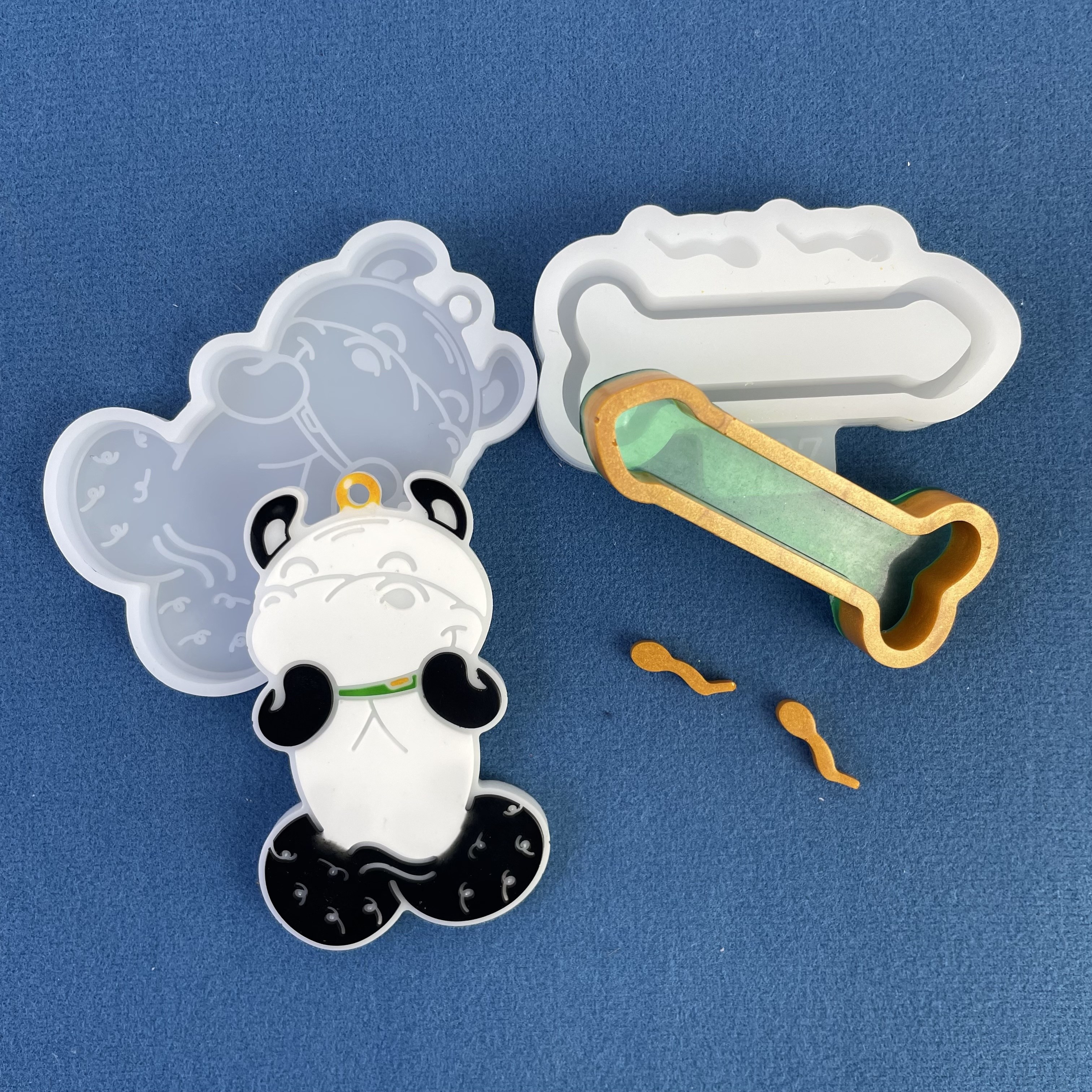 Cartoon lion Dinosaur Cows Ice Cream Silicone Mold With Lid