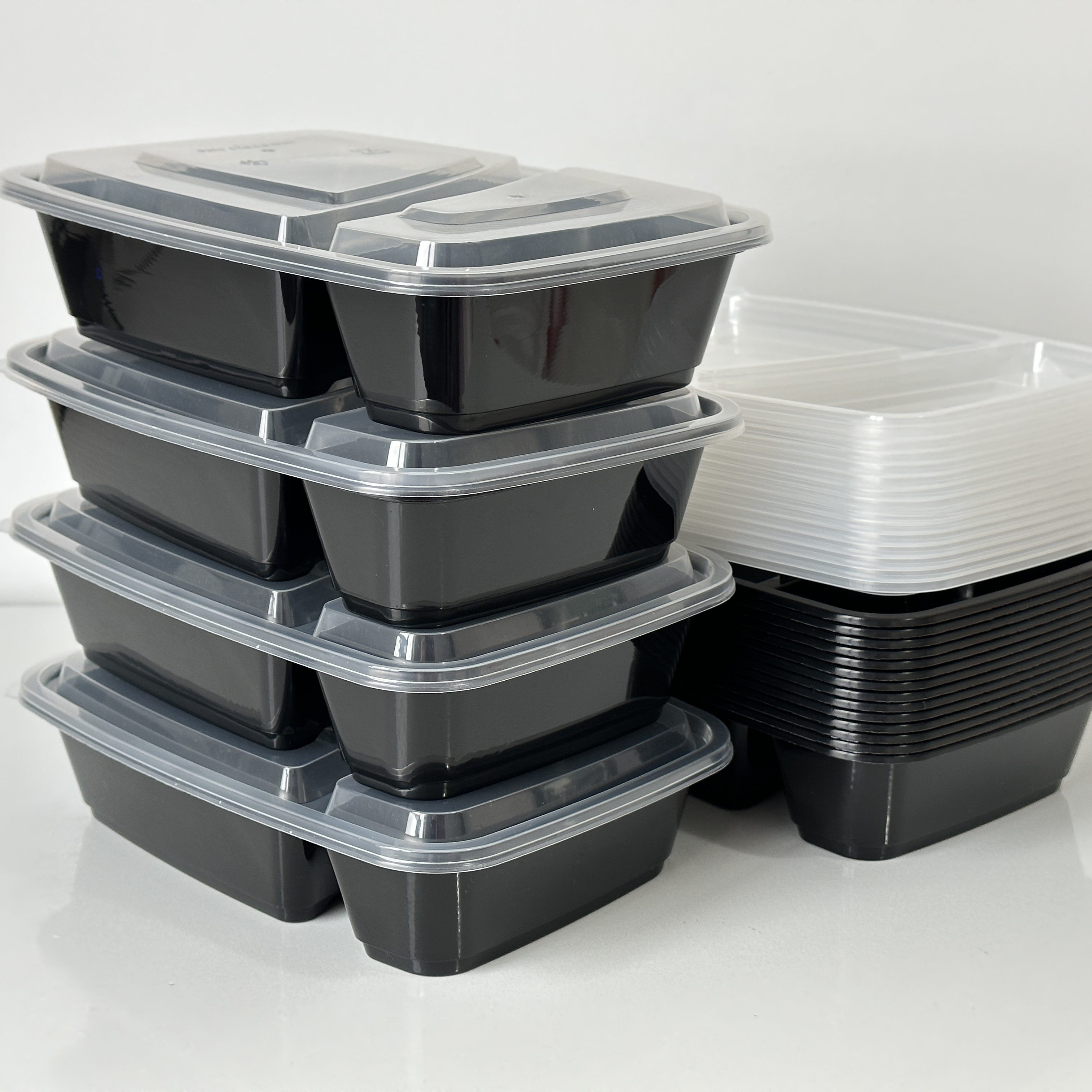 Wholesale 6 Pk 3 Compartment Square Food Container- 33.8oz BLACK/CELAR LID