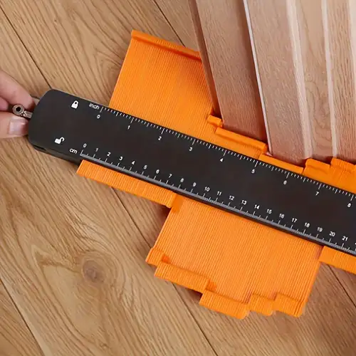 Medidor de contorno de 25,4 cm, regla de medición de contorno, duplicador  de contorno, herramienta práctica de carpintería laminada (rojo) :  : Herramientas y Mejoras del Hogar