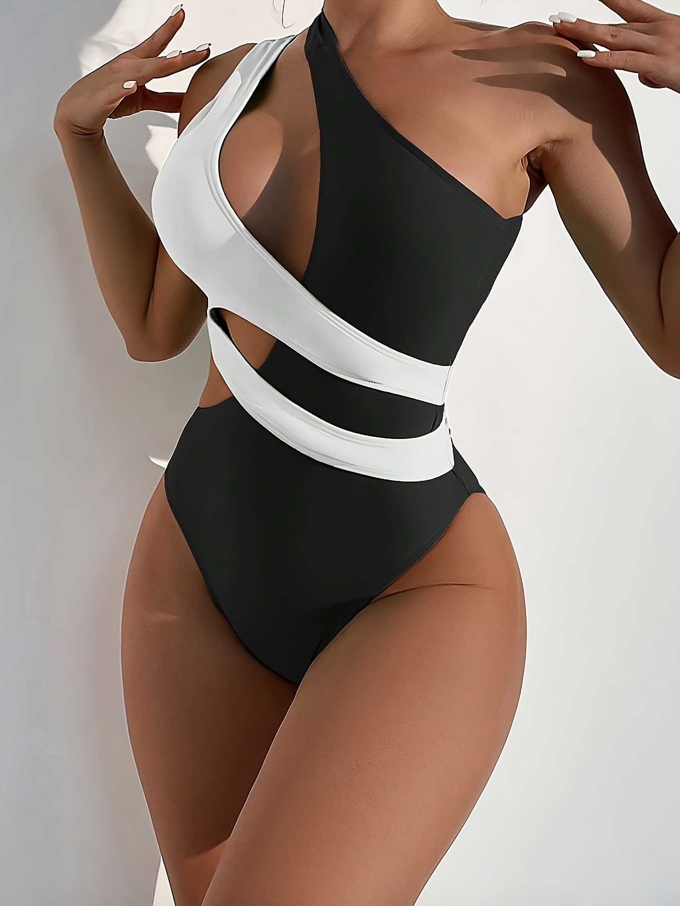 Plain Scoop Neck Black One Piece Swimsuit, Stretchy High Cut Stylish  Bathing Suit For Beach Pool, Women's Swimwear & Clothing