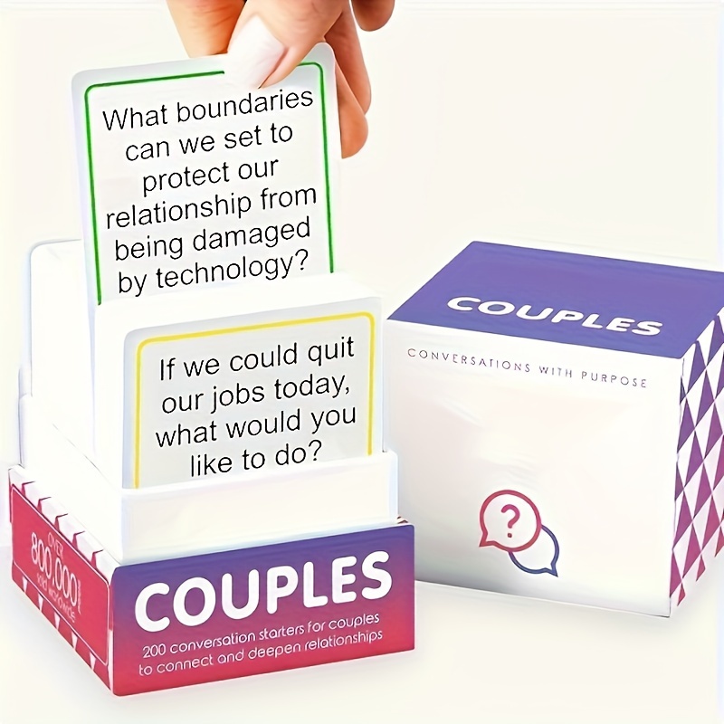 Romantic Couples Gift - Fun & Adventurous Date Night Box - Scratch Off Card  Game with Exciting Date Ideas for Couple: Girlfriend, Boyfriend, Newlywed,  Wife or Husband. 