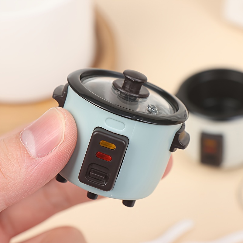 New 1Pcs 1/12 Scale Miniature Dollhouse Rice Cooker Modle Pretend