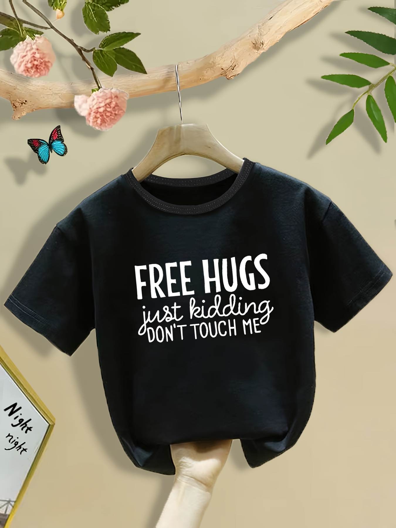  Free Hugs Just Kidding Don't Touch Me Cactus Funny Gift Tee T- Shirt : Clothing, Shoes & Jewelry