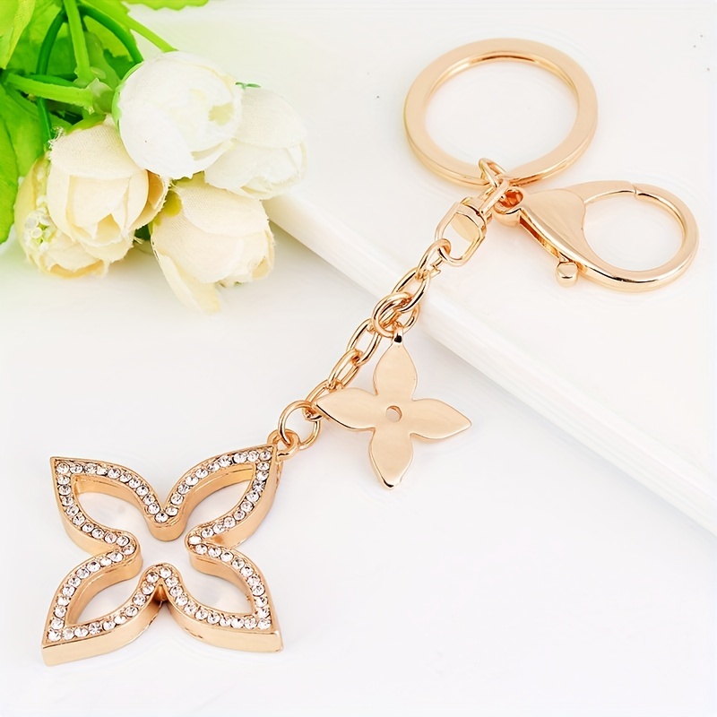 1pc Lovely Bowknot & Duck Shaped Keychain, Exquisite Car Key Chain, Couple/ bags/purses Decor Gift, For Lovers/best Friends