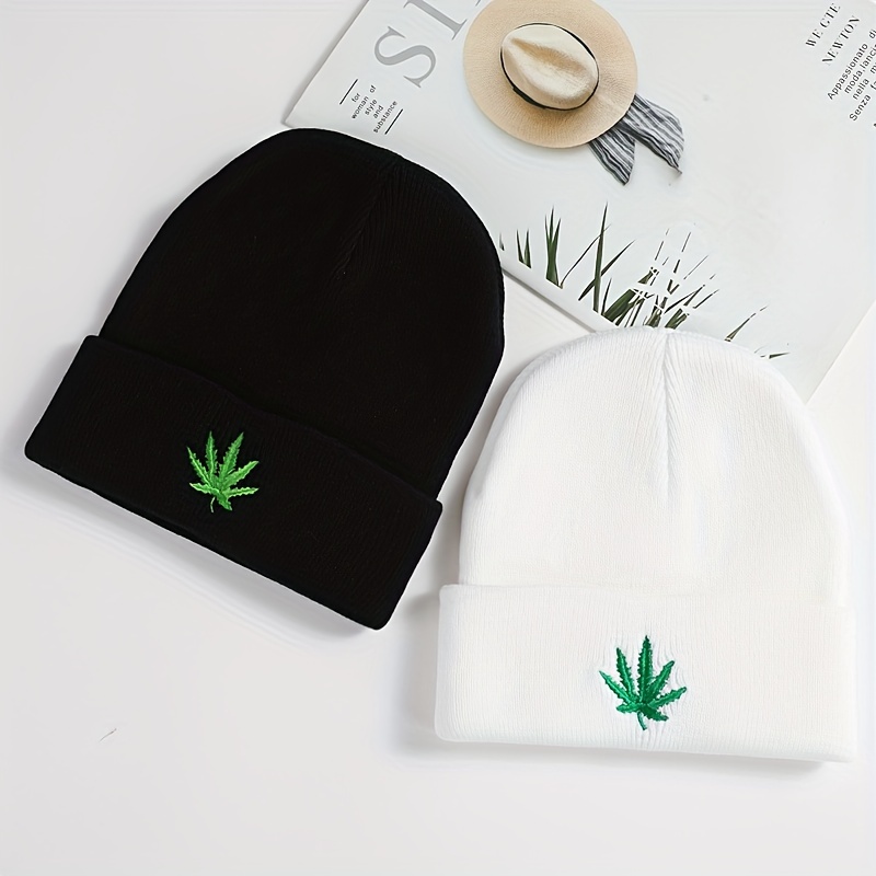 Marijuana/Weed/Leaf Cuff Beanie-Hat Skully - Knit Winter Hat Women Men  Green at  Men's Clothing store