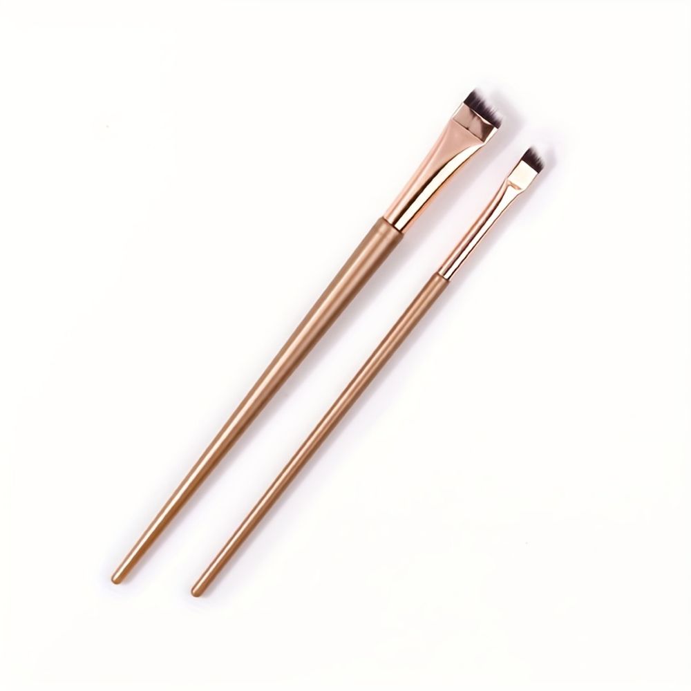 Ultra-Fine Blade Eye Liner Brush for Precise Application