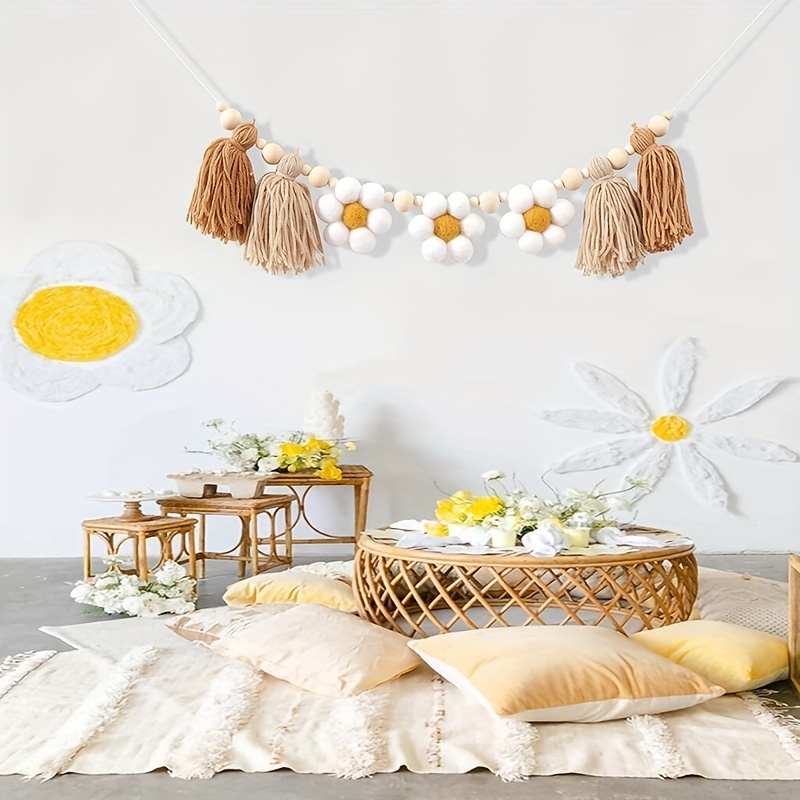 Daisy Garland Felt Flower Banner and Daisy Balloons Aluminum Foil Party  Decorations Boho White Daisy Decor Indoor Outdoor Birthday Baby Shower  Party