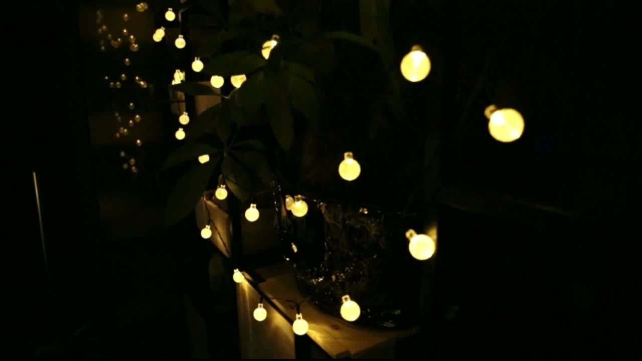 Medidor de lluvia, LED de decoración de juegos de jardín con energía solar,  de pavo real, arte de jardín de metal para exteriores, cé Soledad  pluviómetro