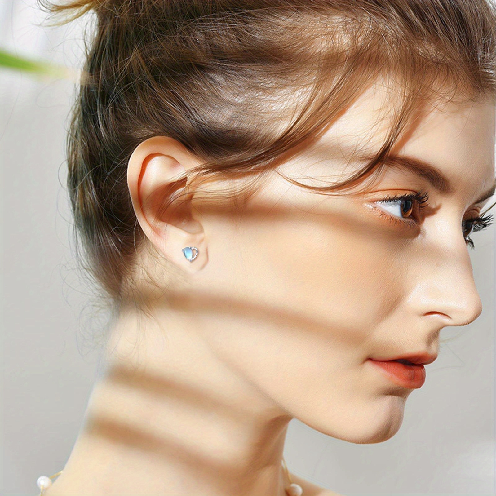 Women's Moonstone Heart Stud Earrings