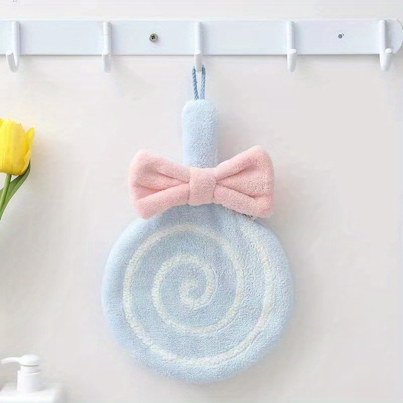 Round Cute Style Hand Towel Soft Coral Velvet Super Absorbent