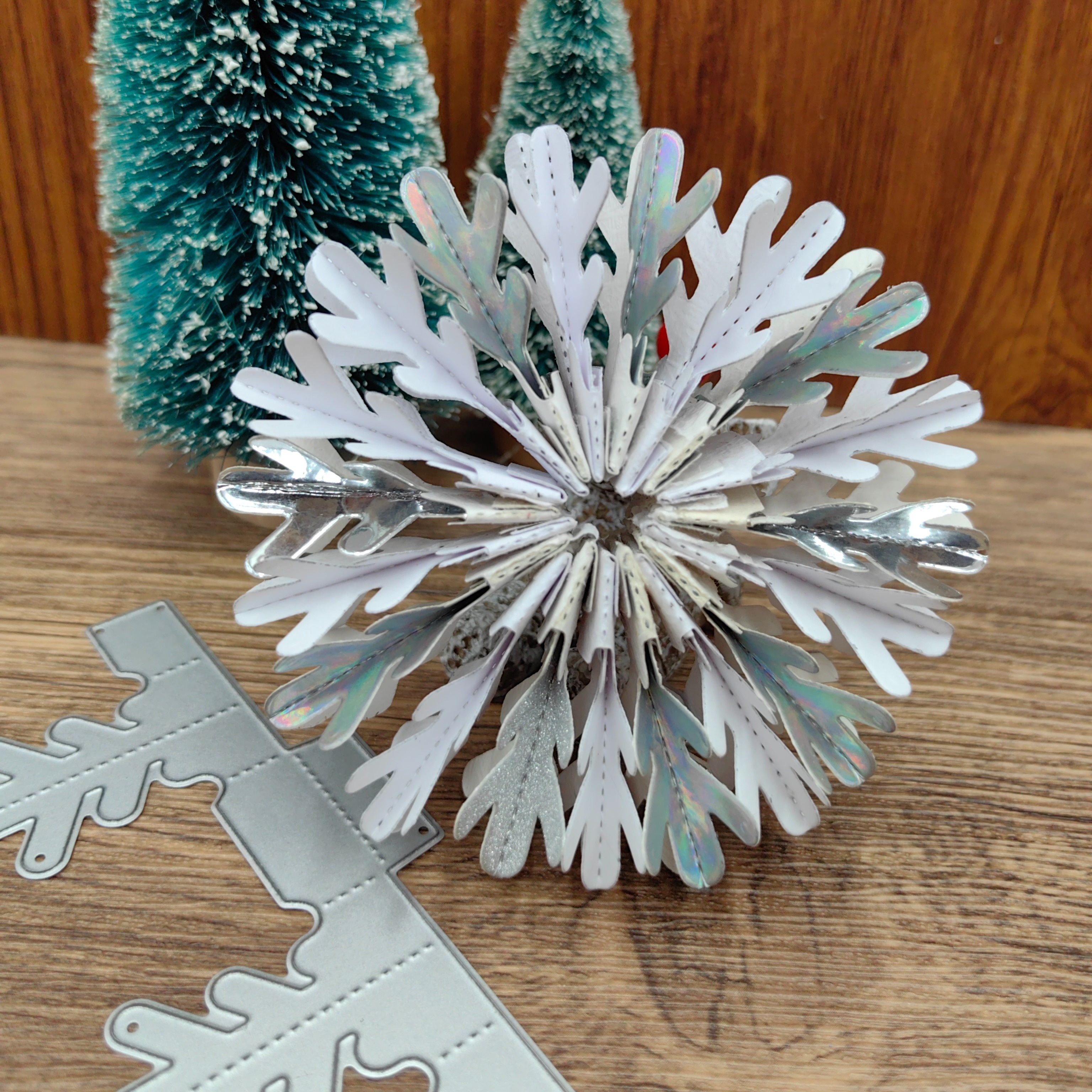 60 Mini Snowflakes, Craft Resin Snowflake Christmas Ornaments For Christmas  Decor Home Decor (3 Sizes) - Temu Italy