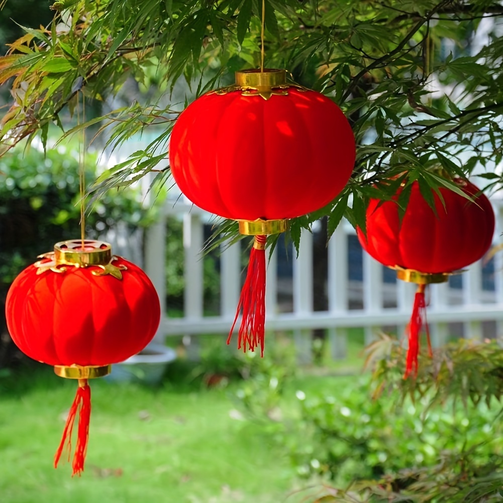 Chinese New Year Deluxe Paper Lanterns 3ct