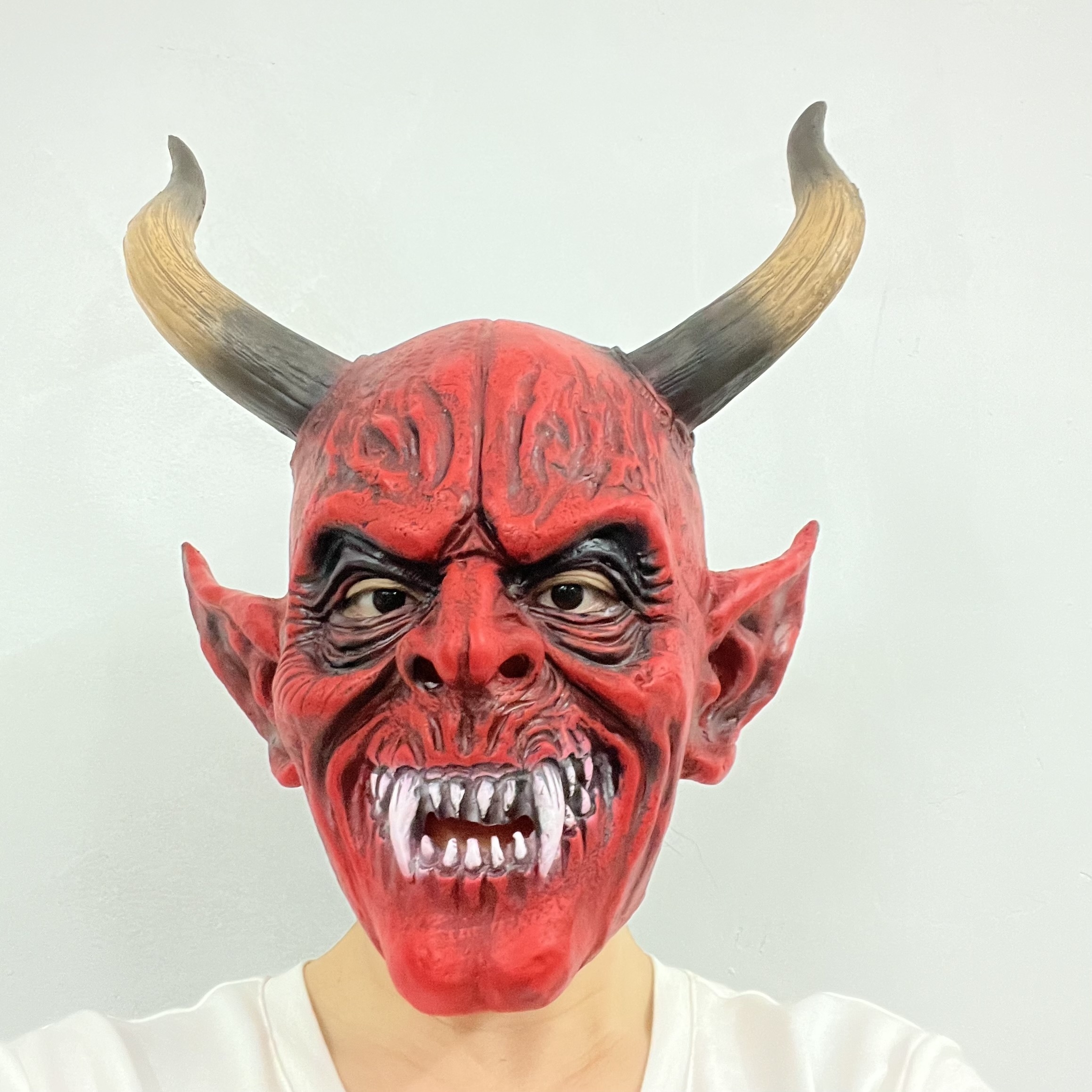Demon Devil - Maschera in silicone, diavolo, in lattice, decorazione per  Halloween e demoni, per Halloween : : Moda