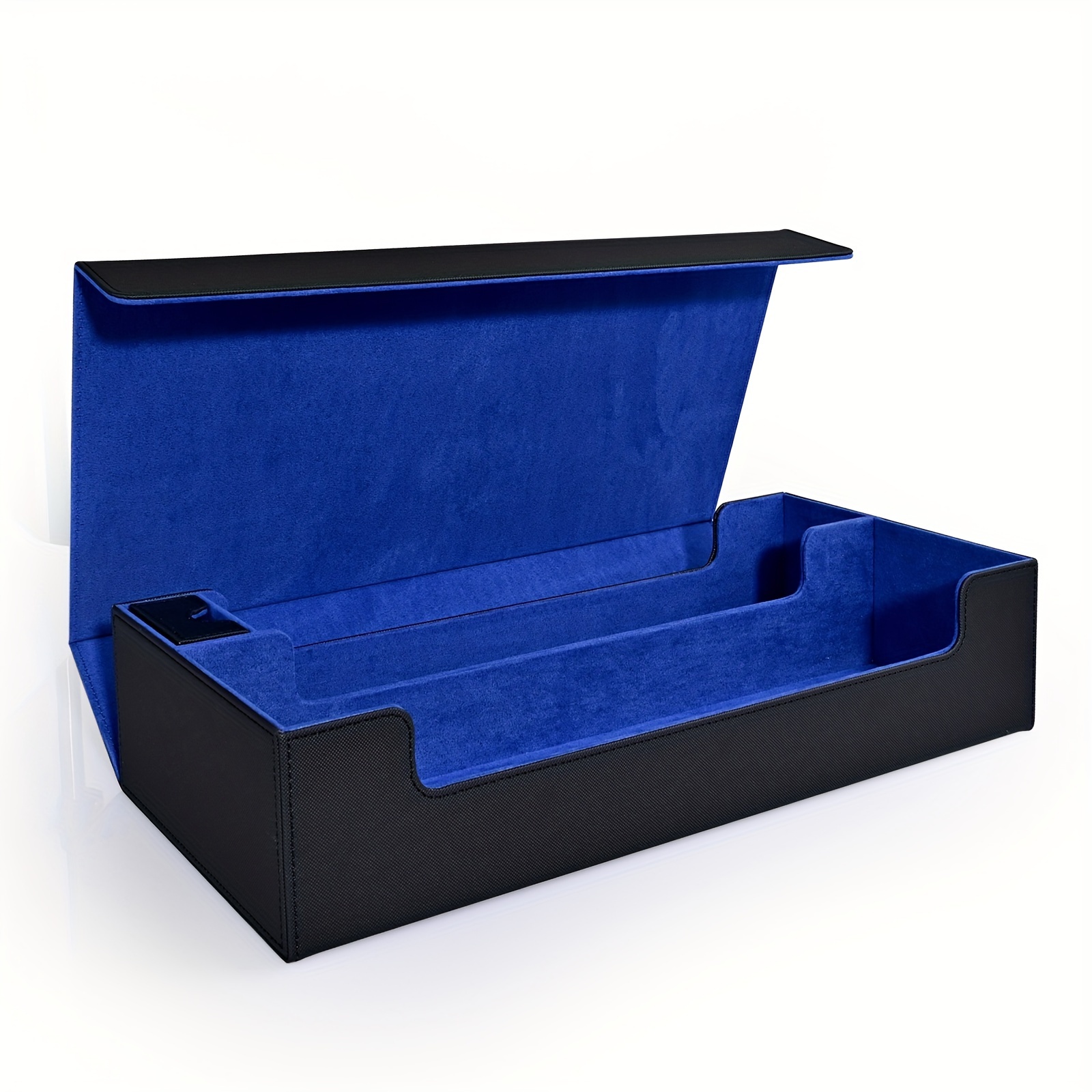 DECATHLON stores: small and large blue boxes