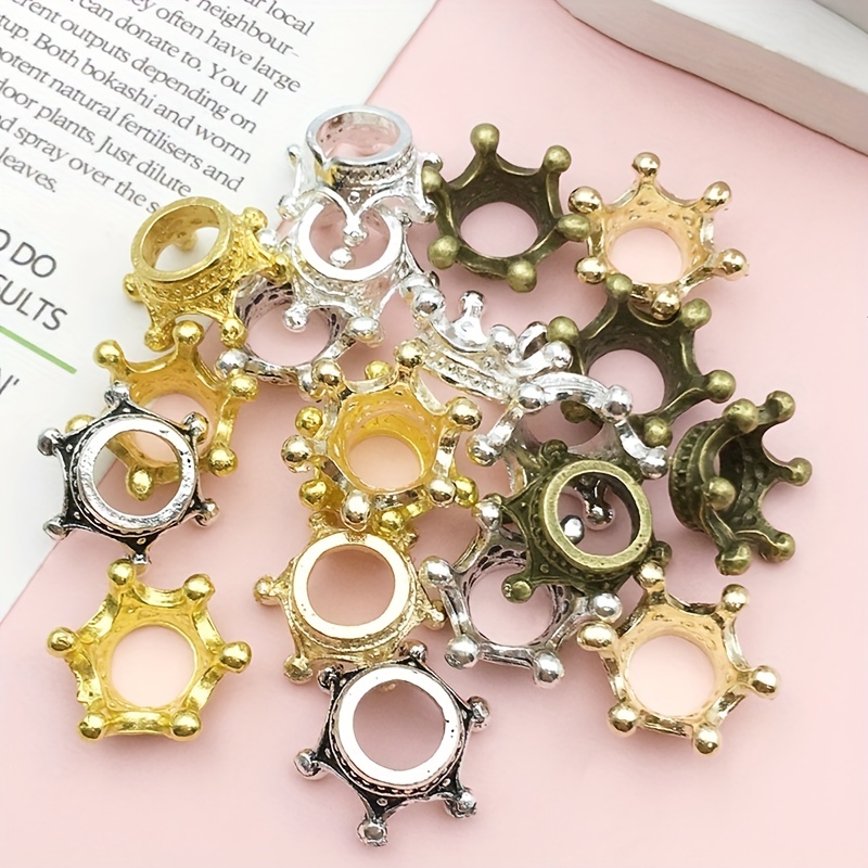 Petites couronnes en métal - Argenté et doré - 15 mm - 40 pcs - Miniature  décorative - Creavea