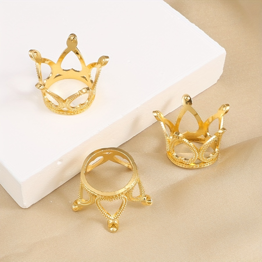 Decoración para tartas de corona dorada, 8 piezas de coronas doradas para  arreglos florales y manualidades, decoración de tiara pequeña para tartas  de