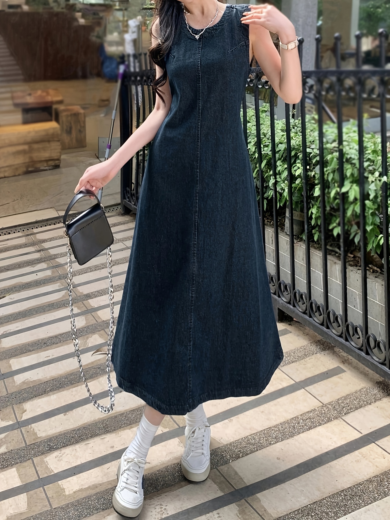 Vestido largo de mezclilla  Denim frocks, Denim fashion, Stylish dresses