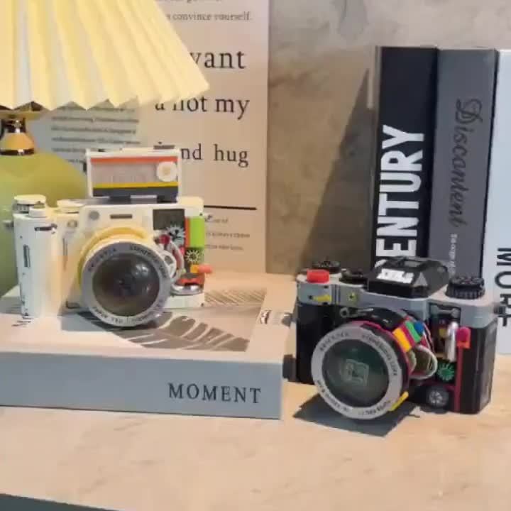 Vintage Camera Building Blocks & Retro Photography Set