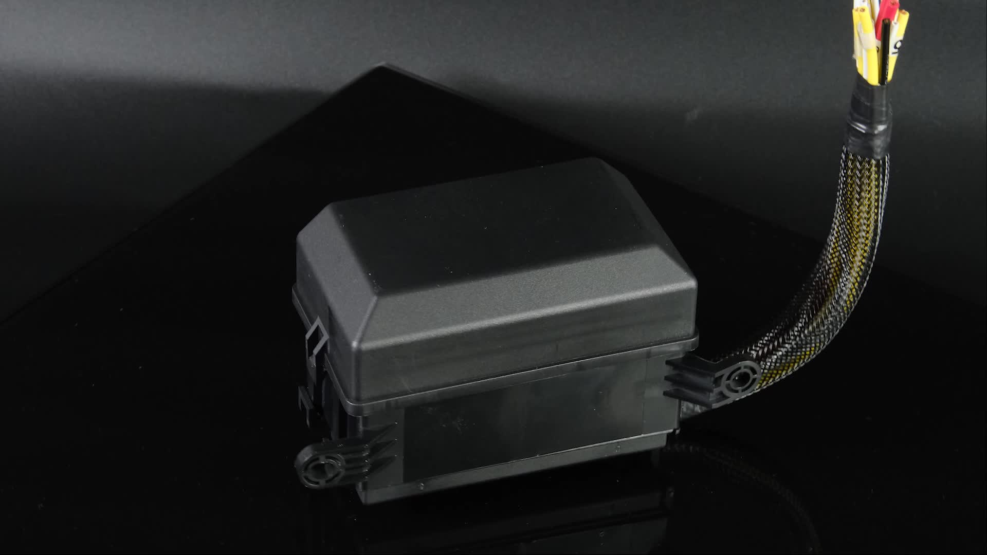 Nilight Caja de fusibles de relé impermeable de 12 V, 6 ranuras, bloque de  relé ATC, soporte de fusibles de hoja ATC con relé estilo Bosch de 4 pines