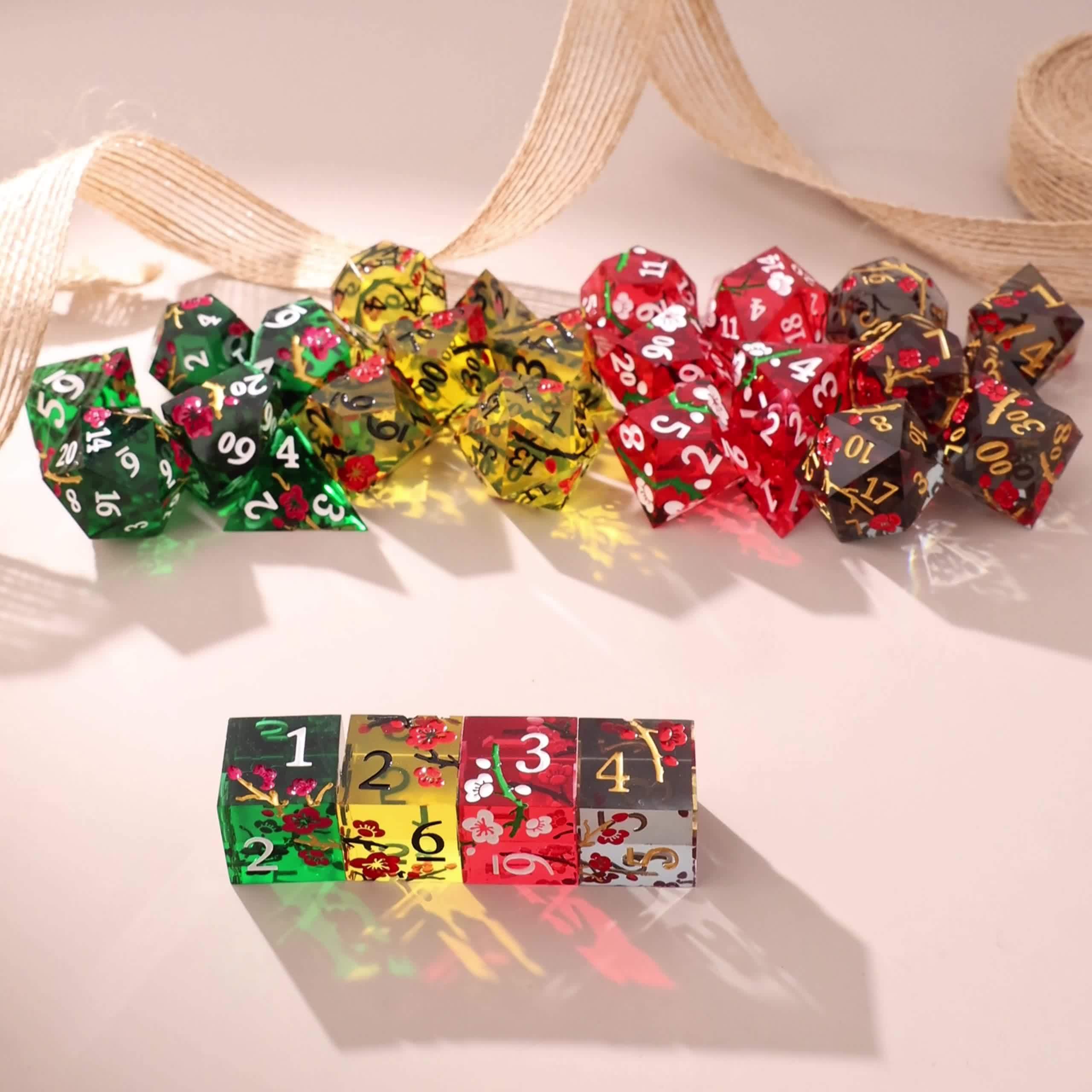7pcs Plum Blossom Resin Sharp Corner Polyhedral Dice Set for RPG Games