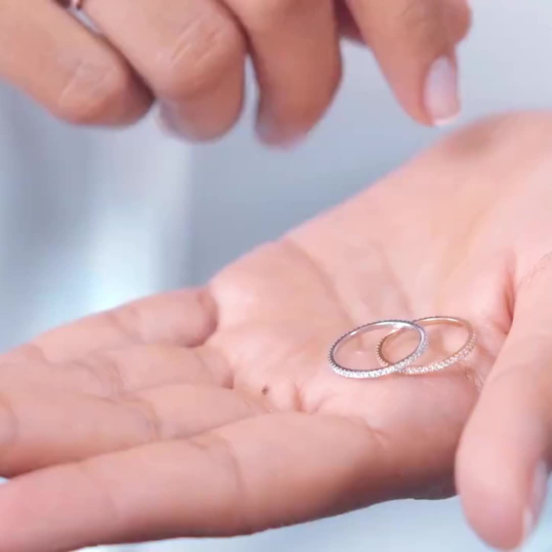 Zircon Inlaid Sparkly Finger Ring