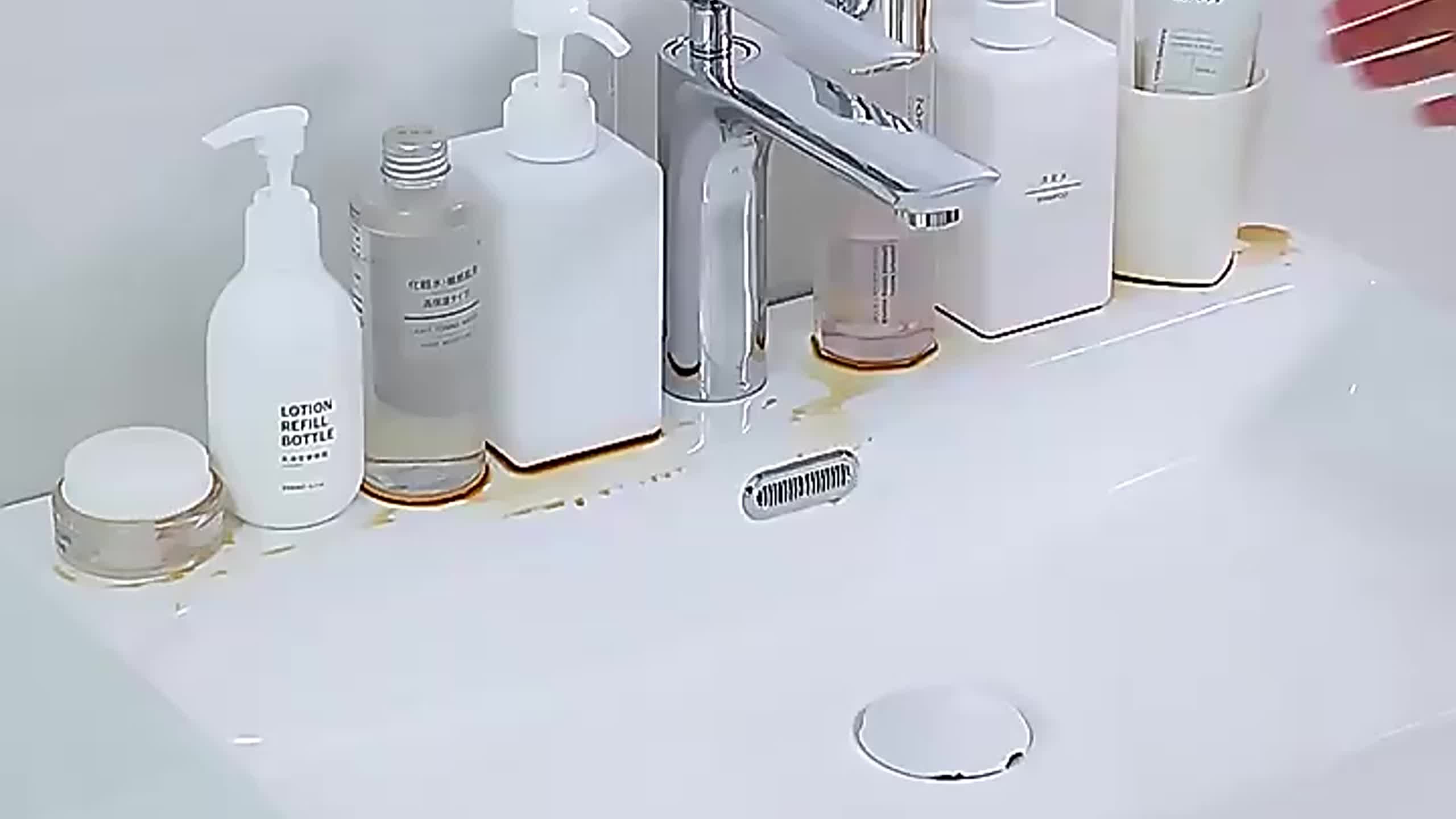 Wall Mounted Foldable Bathroom Storage Rack with Drain Tray